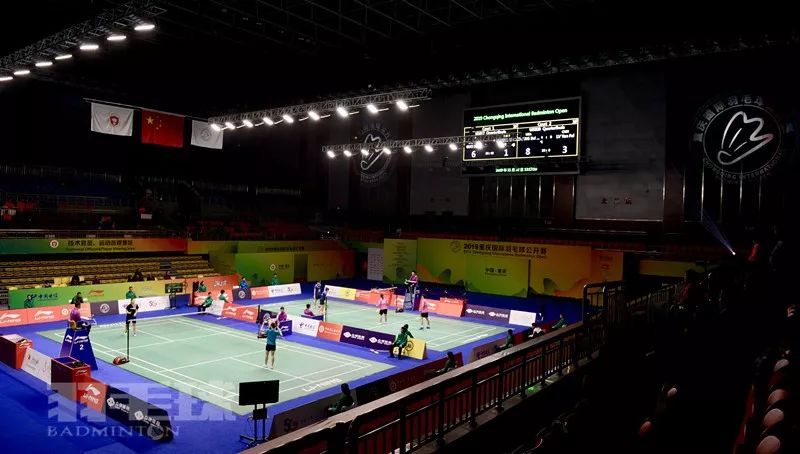 黄莉娜混双,黄莉娜vs许丽