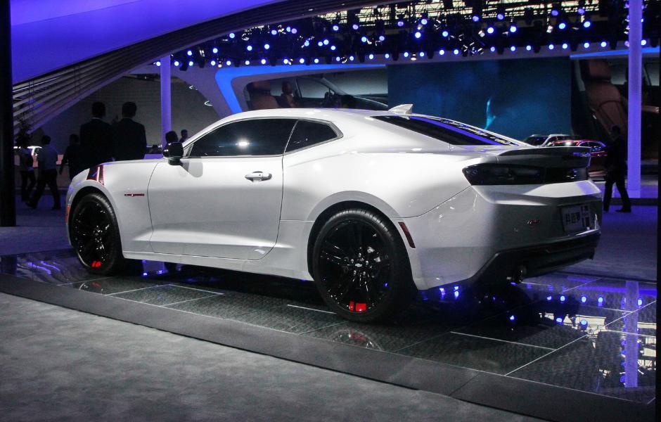 野马mustang和雪佛兰科迈罗2.0t,雪佛兰科迈罗zl1和野马谢尔比gt500