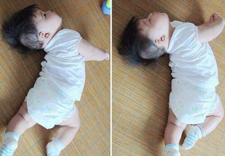 4个月宝宝都会哪些技能,宝宝4个月应该学会的技能