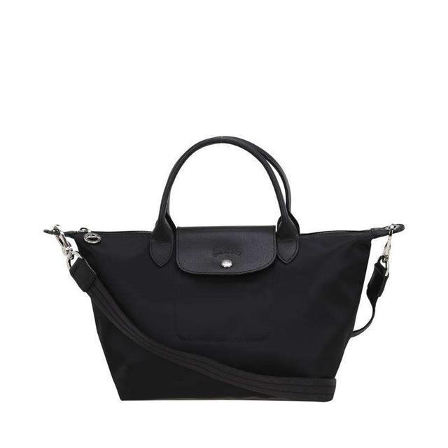 适合年轻人的轻奢包包推荐,百搭小众轻奢包包