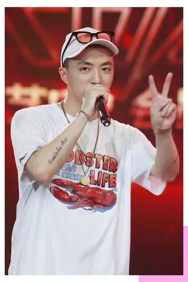 supreme鍥芥疆姘镐笉杩囨椂,supreme鍥芥疆闆嗗悎