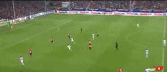 拒绝中超邀约赴德甲，没进过国家队的他却成五大联赛第一人