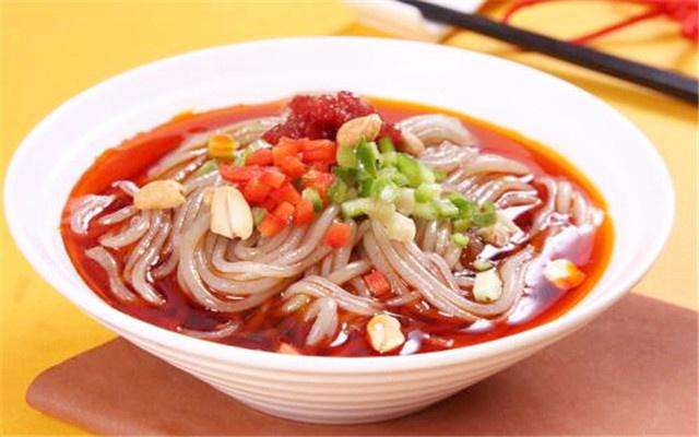 高碑店酸辣粉加盟排行榜前十,重庆酸辣粉小吃加盟哪家好吃