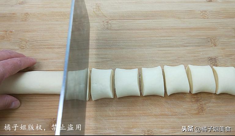 这才是面粉好吃的做法,这才是素馅饺子的最好做法