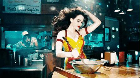 海归放弃年薪,年轻人学家政专业有前途吗