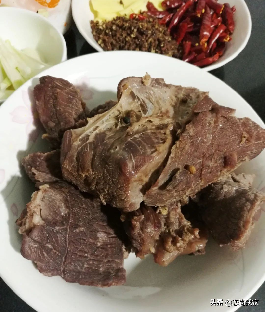 麻辣牛肉干鲜香酥烂麻辣爽口,原味牛肉干怎么做成麻辣牛肉干