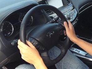 科目二方向盘的正确打法及口诀,科目二打方向盘的正确打法左右