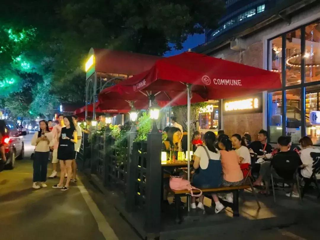 旧厂房改造文创园,淄博文创集市旧厂房改造陶艺