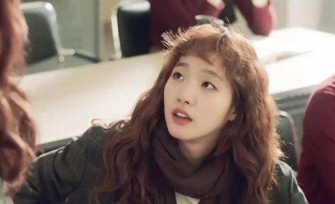 单眼皮适合假睫毛还是睫毛膏,小眼睛单眼皮适合哪种睫毛膏