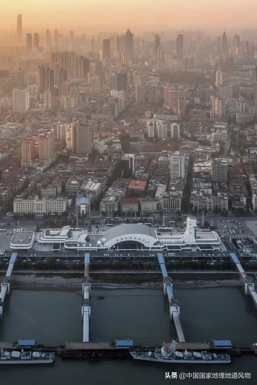 湖北襄樊是否也有武当山,襄阳武当