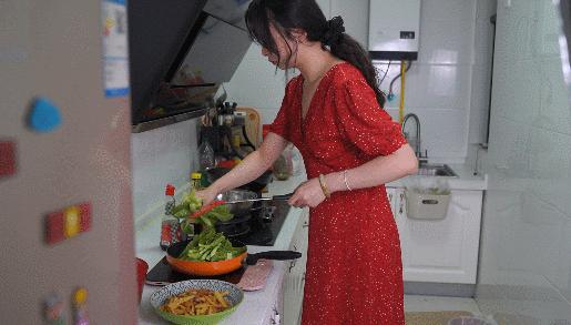 高颜值超薄电磁炉,tokit超薄轻彩高颜值电磁炉