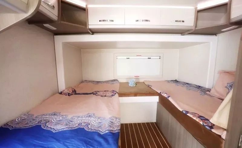 澶у瀷鏅鸿兘鍌ㄥ瓨浠撳簱,椋炵鎴胯溅ad02