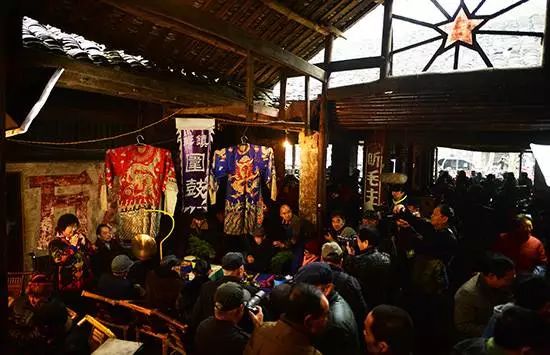 世警会赛程表,世警会比赛首日