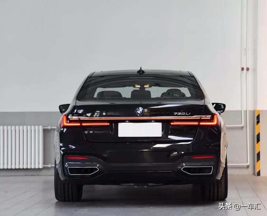 宝马730大鼻子,宝马730li土豪金色