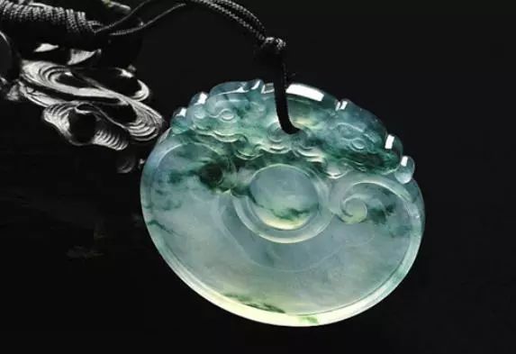 冰种翡翠特点,冰种翡翠原石皮壳特征