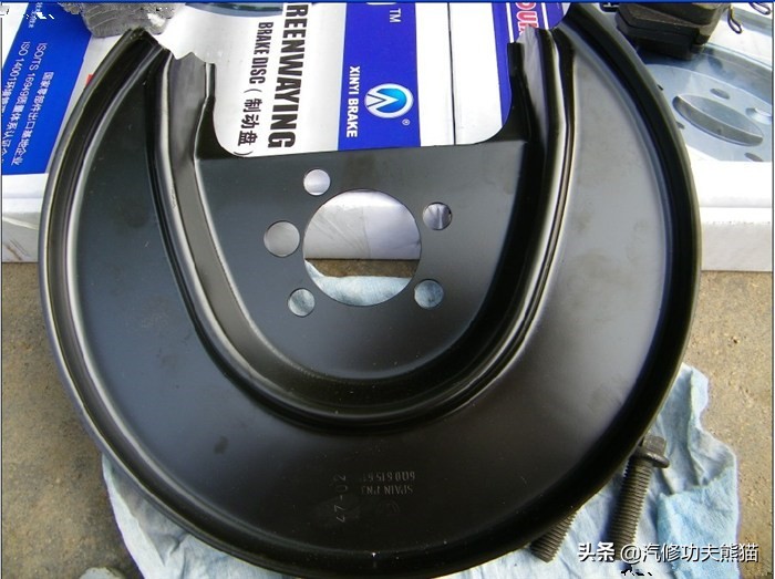老普桑后轮鼓刹更换视频,老款桑塔纳鼓刹更换视频教程