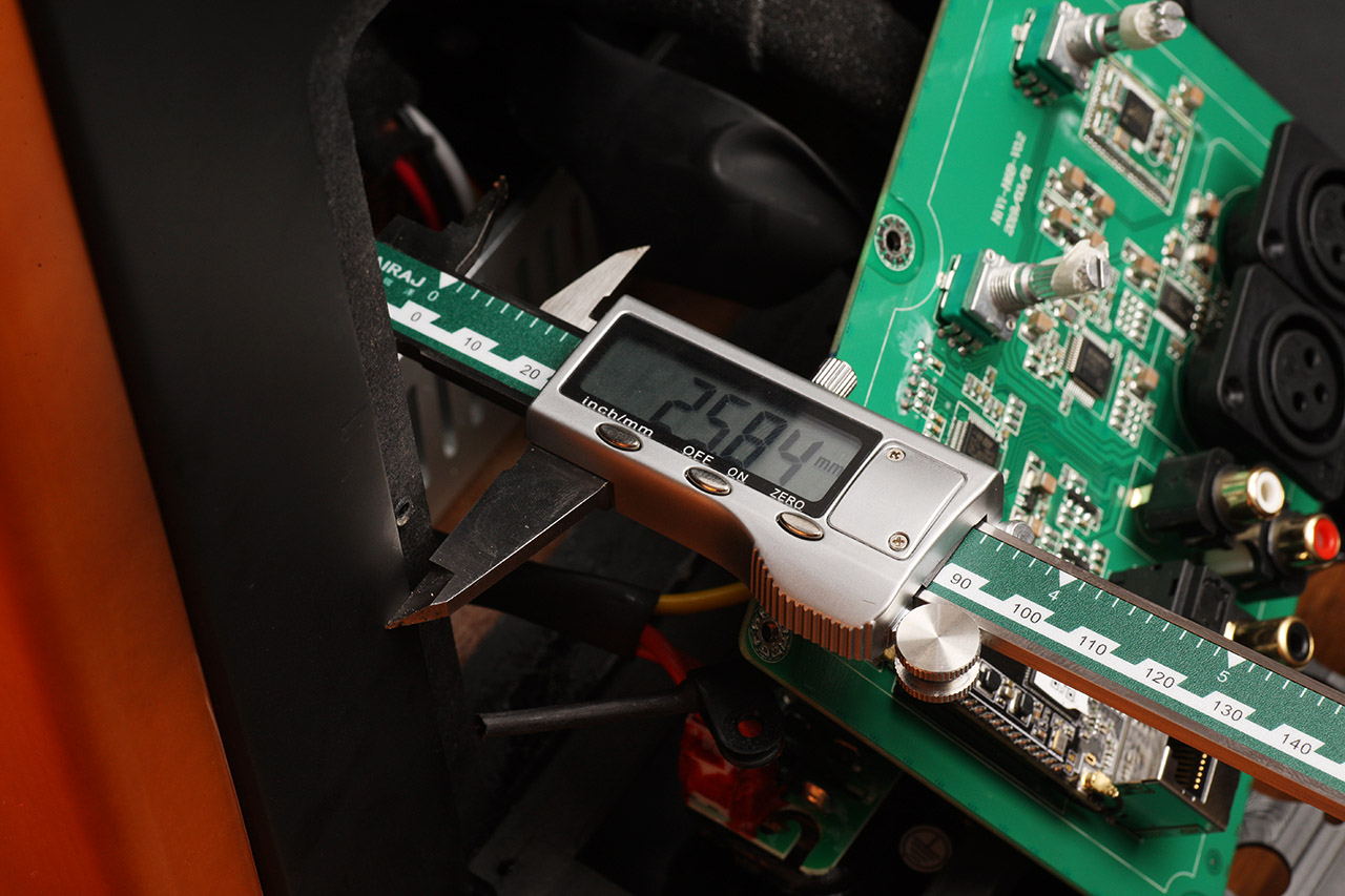 支持wifi投放的音箱,惠威m5a三分频高保真有源音箱