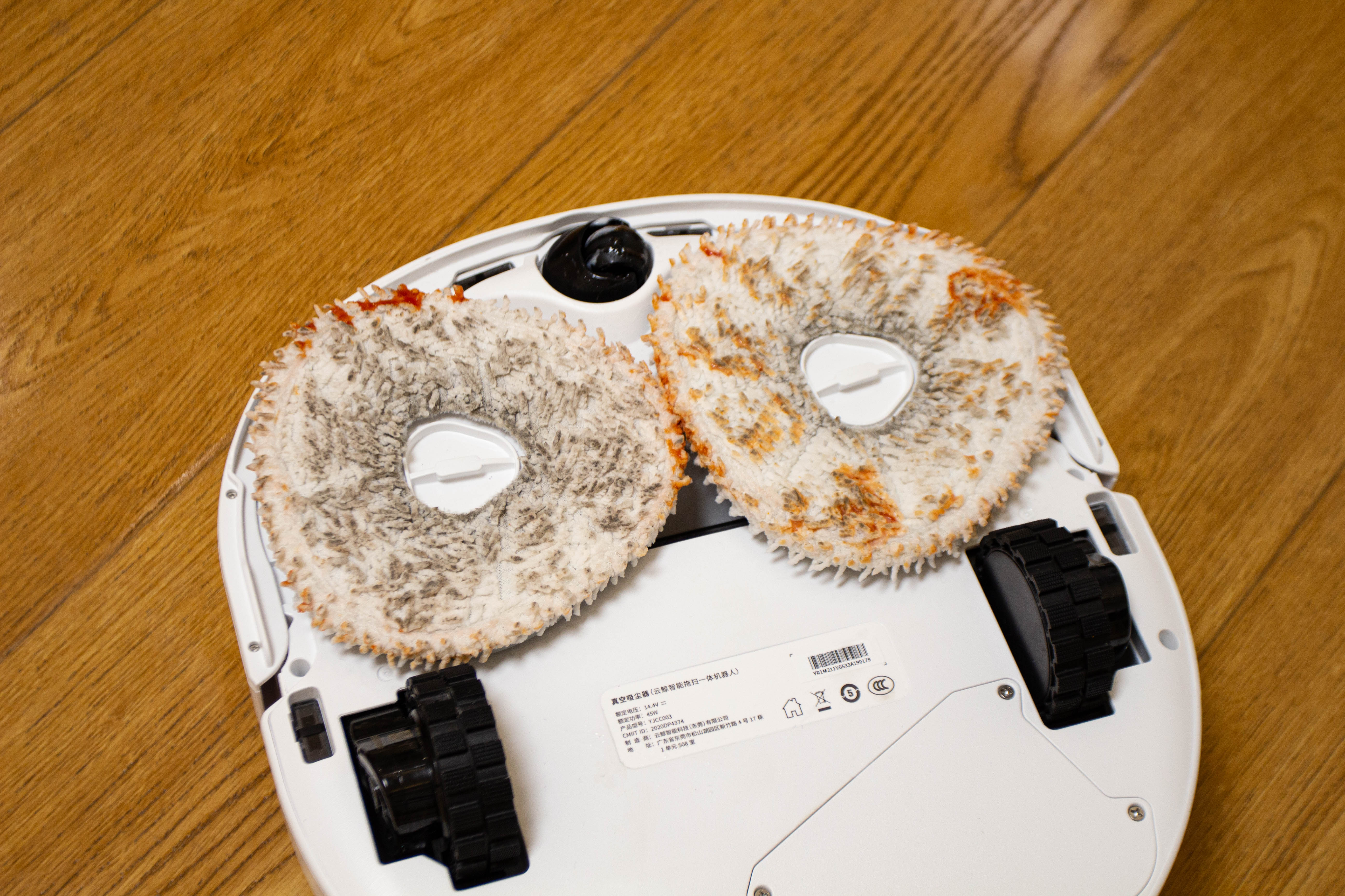 可以自动洗拖布的扫拖机器人，是行业标杆？还是智商收割机？