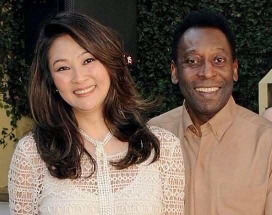 8旬老人娶小30岁老婆,80岁球王娶日本美女