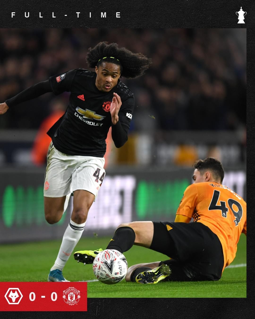 足球武磊精彩时刻,武磊10号球衣巴萨