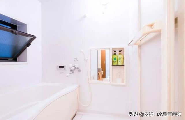 一个马桶几万块,一个马桶10万美金视频