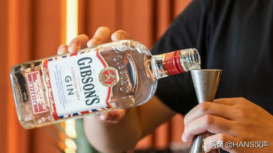 这家新店一开张，整个国广都有那味儿了