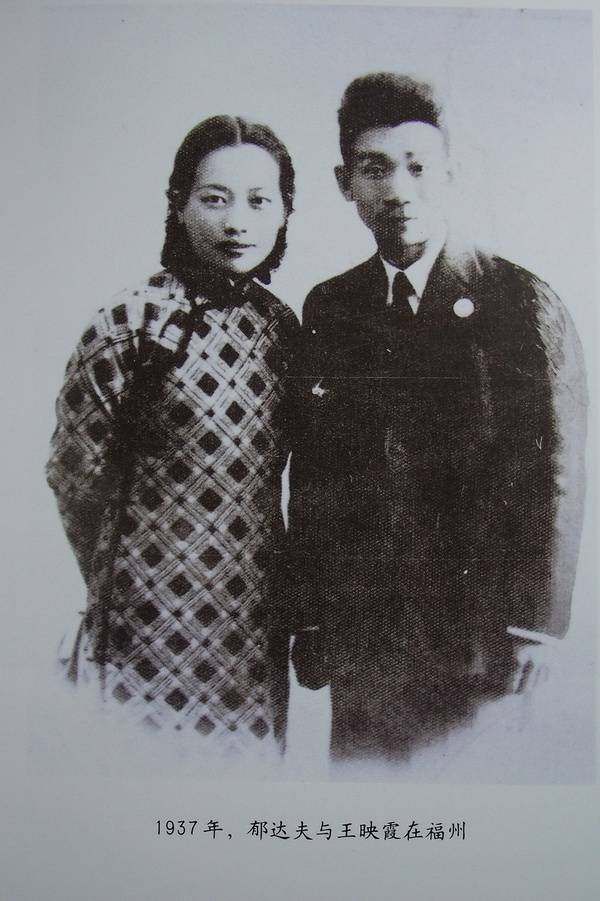 被丈夫背叛后果断选择离婚,被老公怀疑出轨后自暴自弃