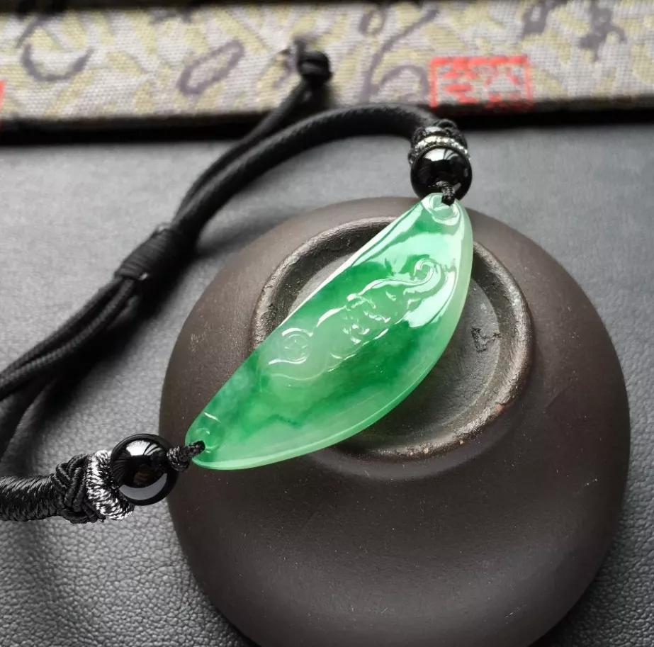 现在翡翠怎么那么多假货,翡翠假货多为什么还有那么多人买