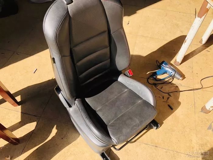 真皮座椅破了一点皮还在上面,汽车真皮座椅破了如何修复