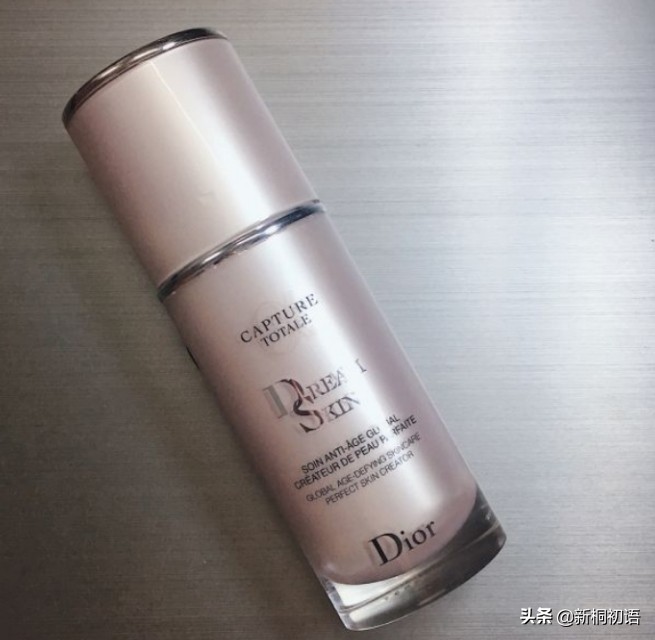 瑕疵脸简单裸妆,成熟脸裸妆教程