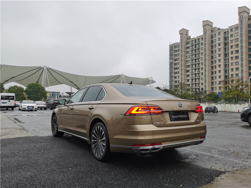 新辉昂空气悬挂展示视频,辉昂空气悬挂测试