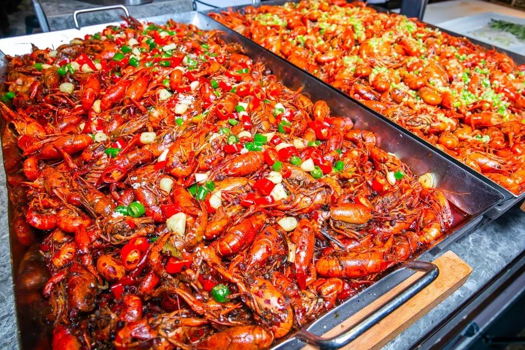 200多道菜只要20多元,200个菜只要20块钱