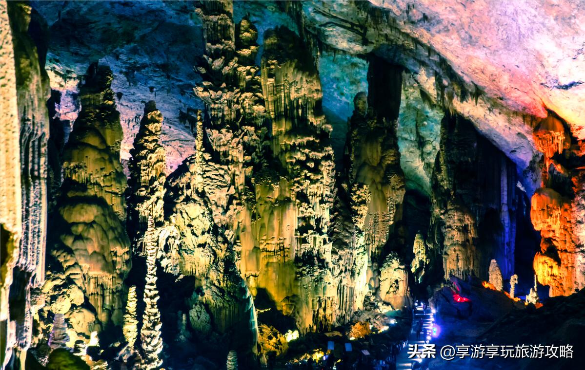 喀斯特溶洞织金洞,织金洞属于喀斯特地貌吗