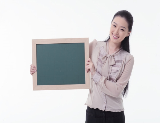 四十四岁女子头部恶臭,头部恶臭气味