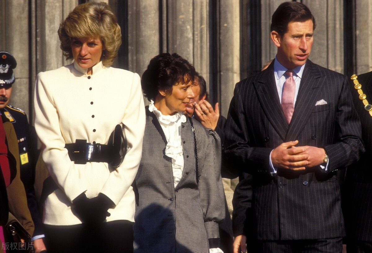 被丈夫嫌弃抛弃的女人,被丈夫嫌弃的老婆