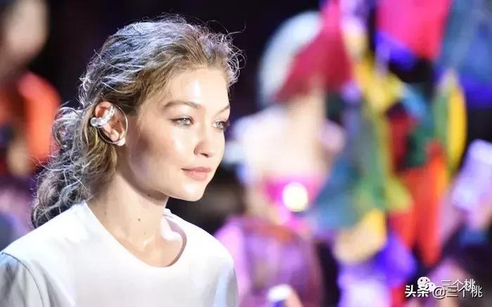 今年流行的饰品推荐最新款 (好看又显脸小的饰品)