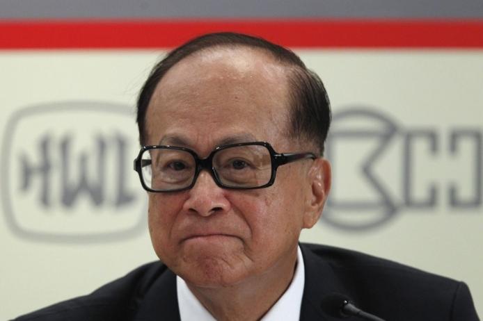 香港富豪风水师，不贪钱财让人多行善举，病危李嘉诚抢付医药费