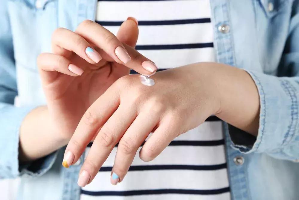 悦薇跟悦薇珀翡哪款好,悦薇和悦薇珀翡是同一款吗