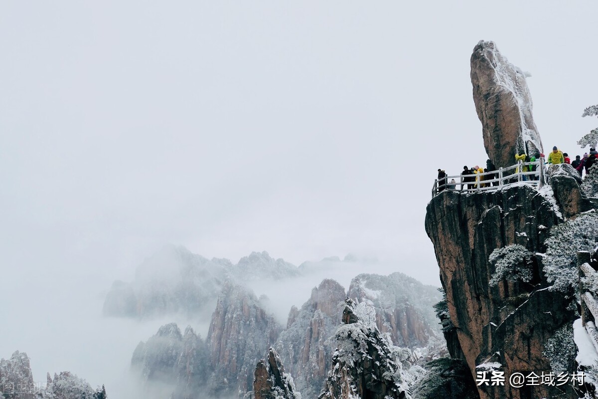 黄山有多美？到底美在哪里？黄山景色比画还美