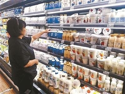 买酸奶,认准包装上“3行字”,搞懂了再买,营养到位不吃亏