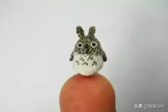 100种超迷你钩针小物钥匙包教程,100种超迷你钩针小物圣诞老人