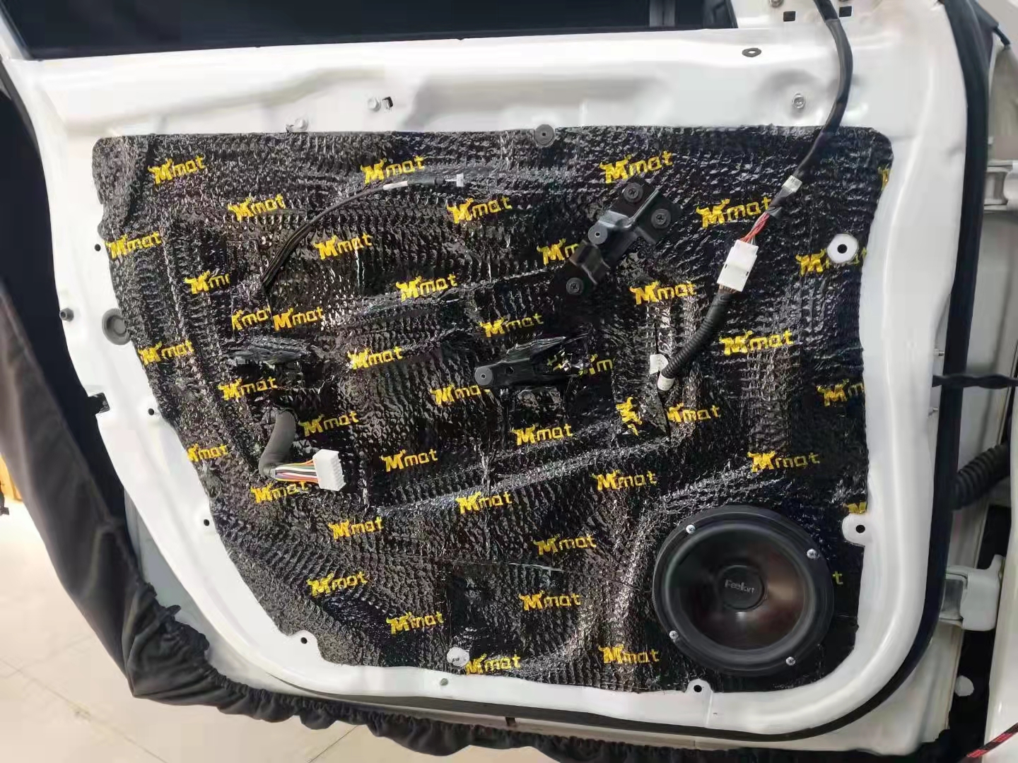 乌鲁木齐哈弗h2音响改装,昆明汽车音响升级