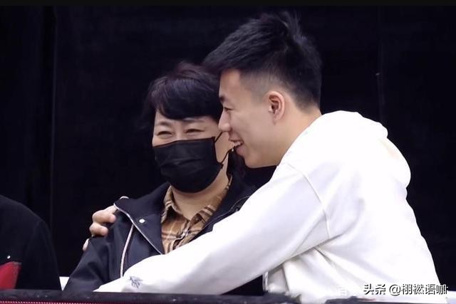 苏群谈苏伟垫脚张镇麟,苏群点评张镇麟