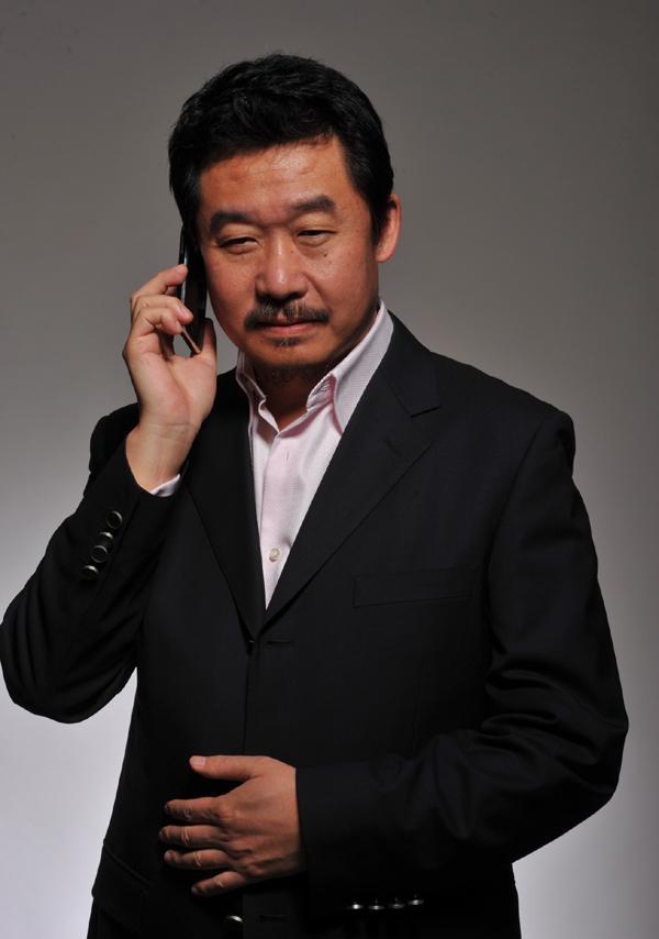 李诚儒高光时刻身价,年轻时期的李诚儒