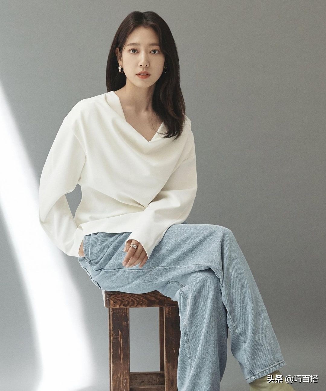 朴信惠黑衣服,朴信惠有没有整过容