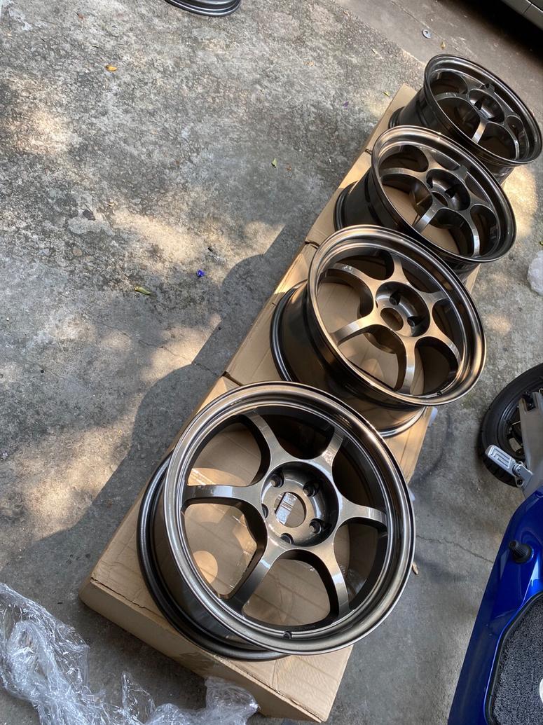 凌志is200改宽体,凌志is200跟250的区别