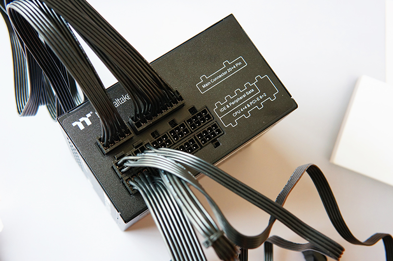 tt曜越650w,曜越智能电源怎么样