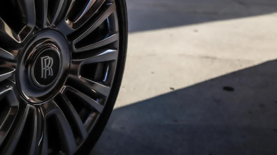 新款古思特大灯,全新古思特标准版