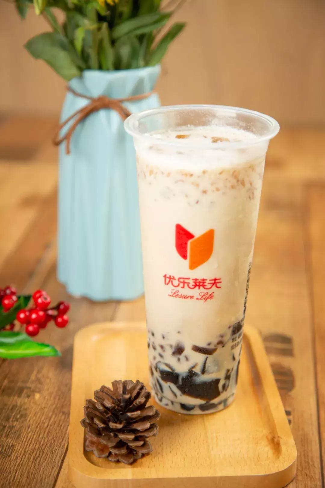 人气产品买一送一！披萨半价！现在来还能吃4顿霸王餐！