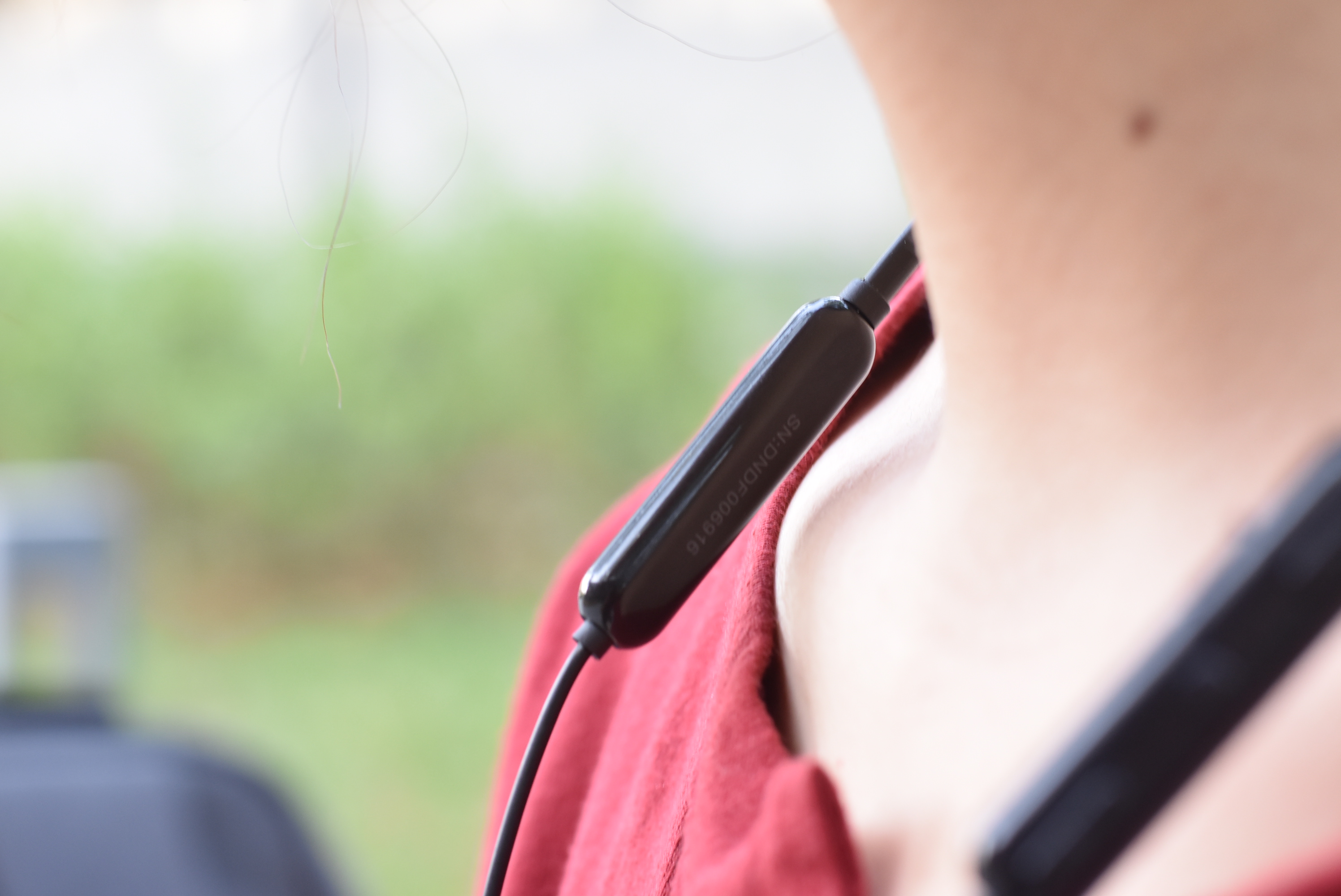 爱国者s55和爱国者w03哪个好,爱国者蓝牙耳机sa03